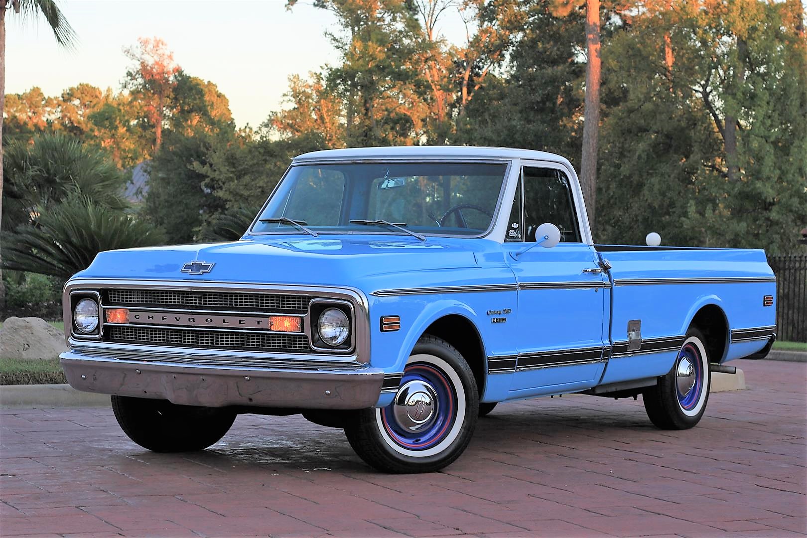 1969 Chevy C10 LWB – Amazing Cars