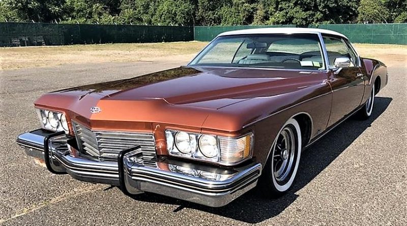 1971 Buick Riviera Boattail