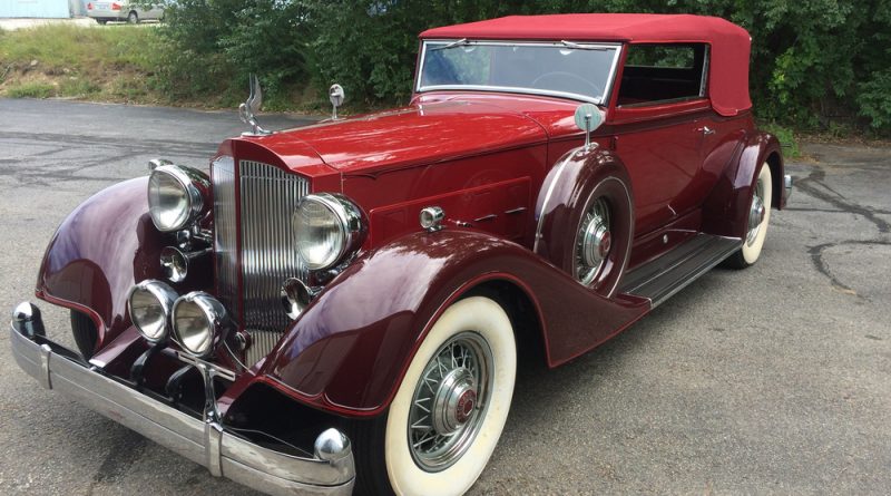 1934 Packard Victoria V12 Convertible