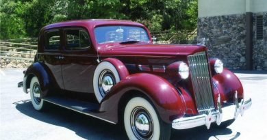 1937 Packard 120 Club Sedan