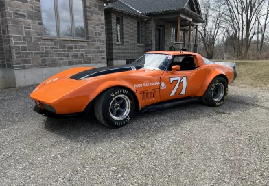 1972 Chevrolet Corvette Race Car 5-Speed