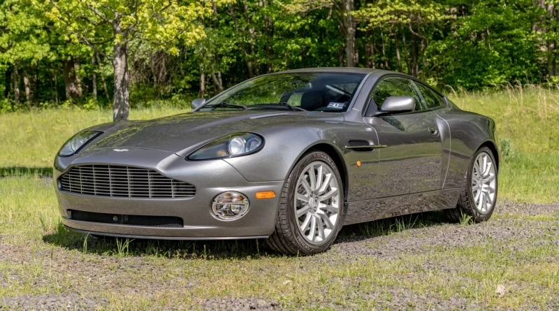 2003 Aston Martin V12 Vanquish 6-Speed