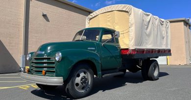 1947 Chevrolet Loadmaster Dump Truck