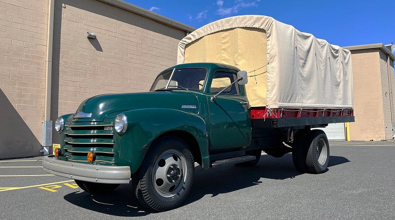 1947 Chevrolet Loadmaster Dump Truck