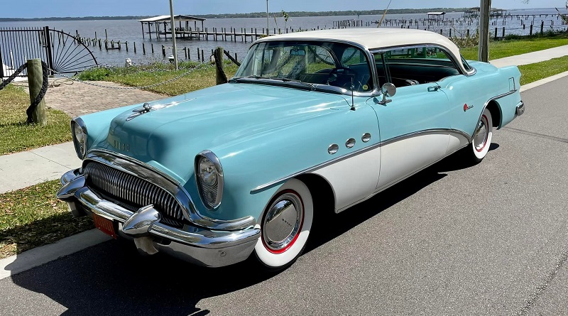 1954 Buick Super 2 Door Hardtop