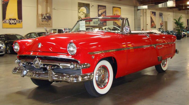 1954 Ford Sunliner Convertible