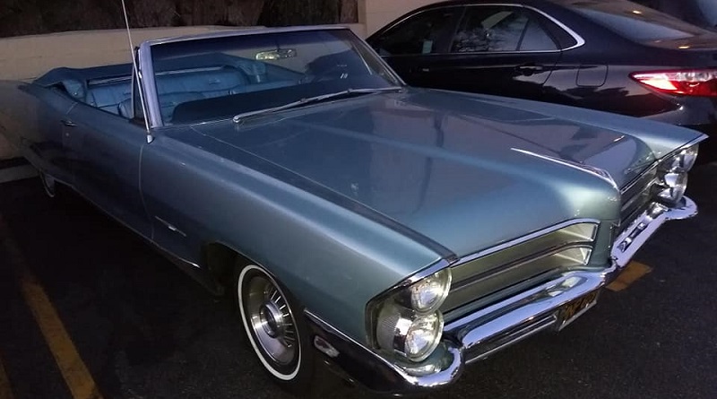 1965 Pontiac Bonneville 389