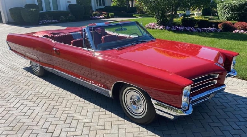 1966 Pontiac Bonneville Convertible